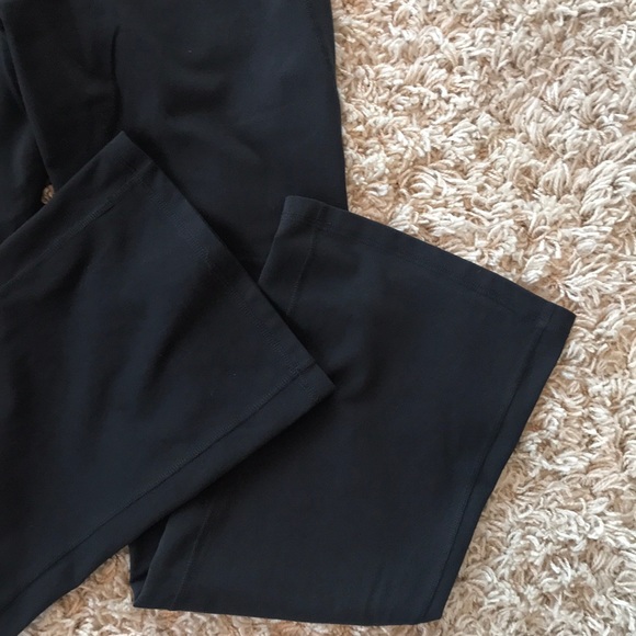 ***SOLD***Lucy Black Powermax Pants Size Lg - Picture 4 of 5